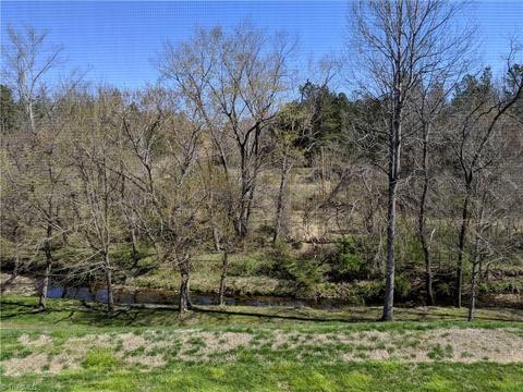 2437 Addison Blvd, High Point, NC 27262 photo 30