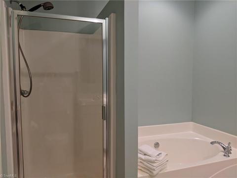 2437 Addison Blvd, High Point, NC 27262 photo 18