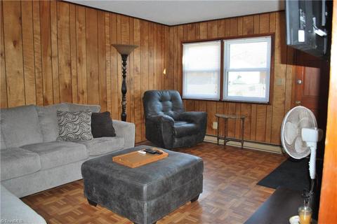 916 Pine Circle Dr, High Point, NC 27265 photo 7