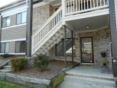 1004 English Ct, Trinity, NC 27370 photo 1