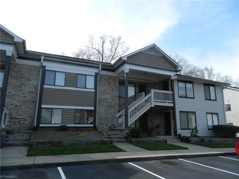 1004 English Ct, Trinity, NC 27370 photo 2