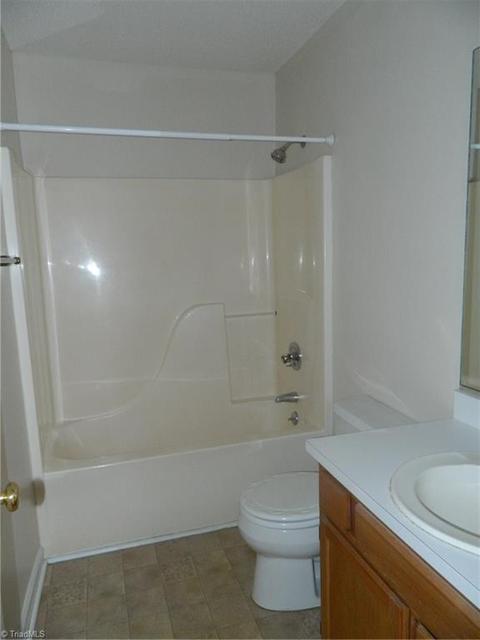 1004 English Ct, Trinity, NC 27370 photo 11