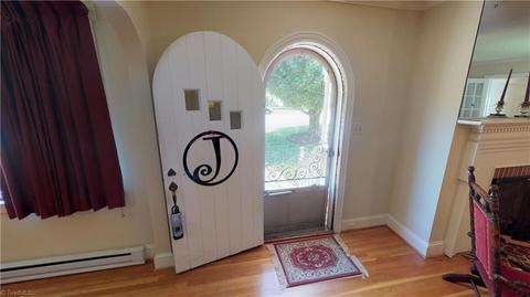 412 E Main St, Pilot Mountain, NC 27041 photo 24