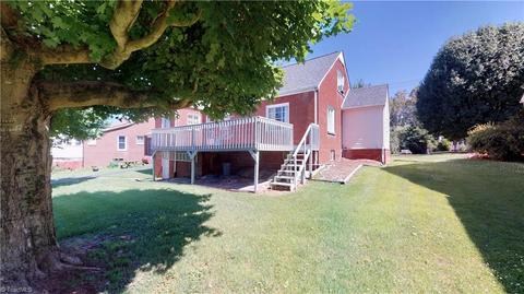 412 E Main St, Pilot Mountain, NC 27041 photo 27
