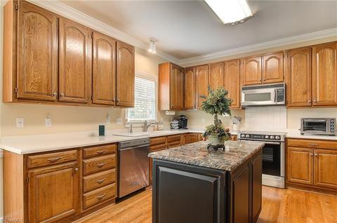 3601 Comeragh Ct, Clemmons, NC 27012 photo 8