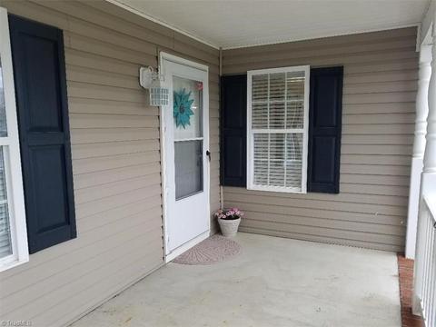 216 Pulliam St, King, NC 27021 photo 4