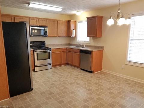 216 Pulliam St, King, NC 27021 photo 16