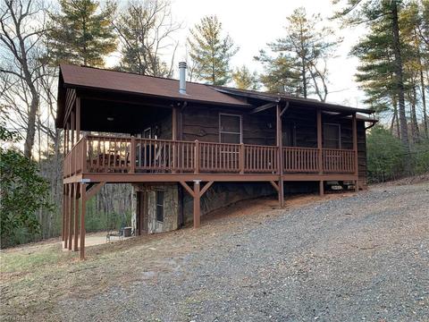 127 Hominy Dr, Purlear, NC 28665 photo 19