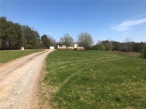 836 Hamlin Ford Rd, Dobson, NC 27017 photo 24