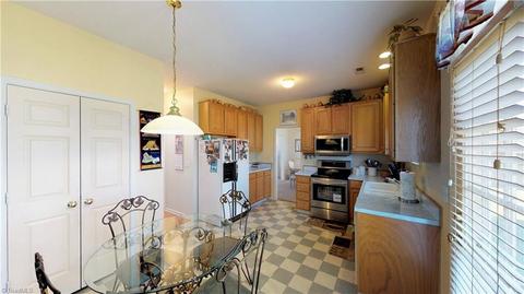 3659 Shadow Ridge Dr, High Point, NC 27265 photo 8