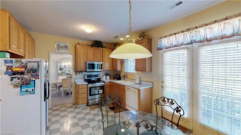 3659 Shadow Ridge Dr, High Point, NC 27265 photo 9