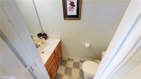 3659 Shadow Ridge Dr, High Point, NC 27265 photo 14