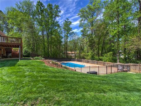 1136 Mapleview Ct, High Point, NC 27265 photo 25