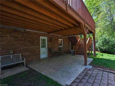 1136 Mapleview Ct, High Point, NC 27265 photo 28