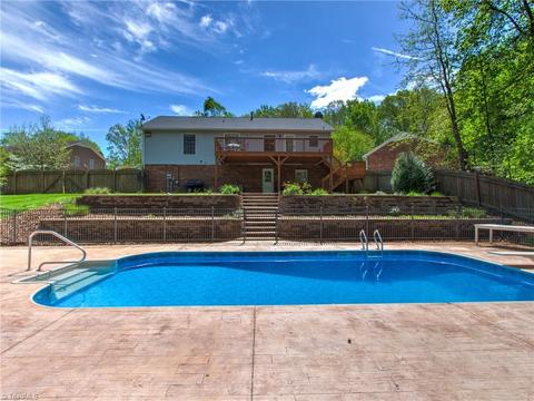 1136 Mapleview Ct, High Point, NC 27265 photo 23
