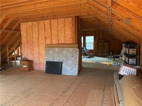 15784 W Us Highway 421, Purlear, NC 28665 photo 13