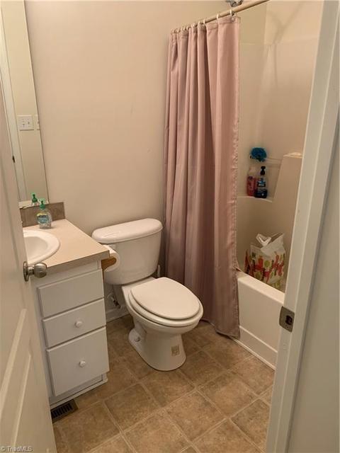 15784 W Us Highway 421, Purlear, NC 28665 photo 10