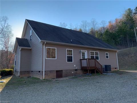 15784 W Us Highway 421, Purlear, NC 28665 photo 14