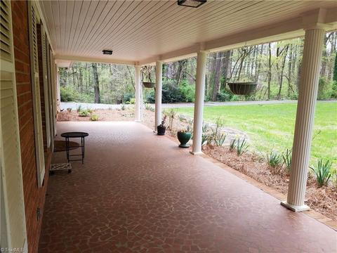 133 E Valley View Rd, Advance, NC 27006 photo 17
