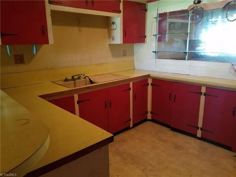 133 E Valley View Rd, Advance, NC 27006 photo 21