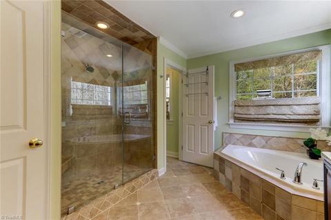 203 Castleton Pl, Jamestown, NC 27282 photo 16
