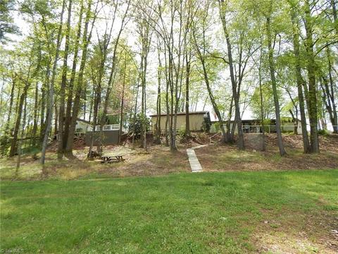 1655 Barker Rd, Roaring River, NC 28669 photo 1