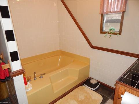 1655 Barker Rd, Roaring River, NC 28669 photo 15