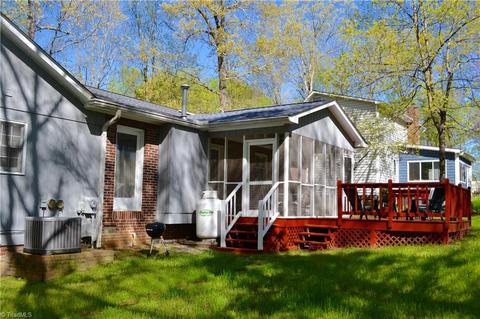 4834 Tallwood Dr, Trinity, NC 27370 photo 7