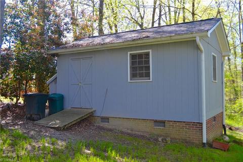 4834 Tallwood Dr, Trinity, NC 27370 photo 9