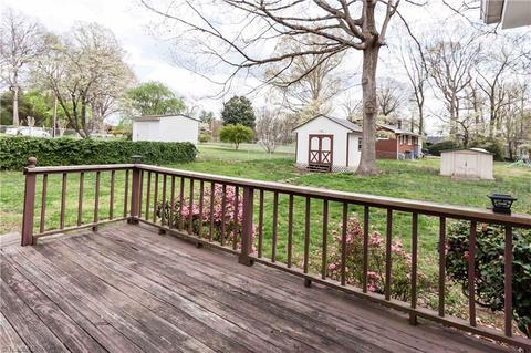 910 Oakview Rd, High Point, NC 27265 photo 16