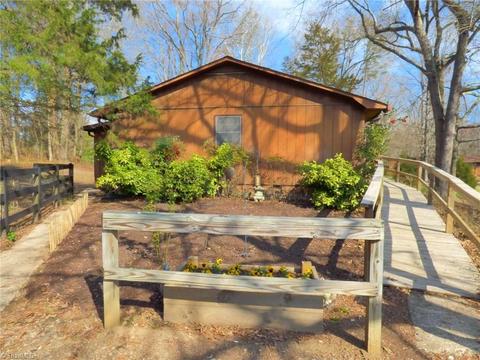 612 Mock Rd, High Point, NC 27265 photo 20