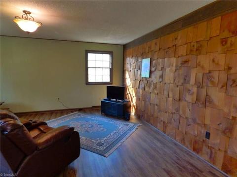 612 Mock Rd, High Point, NC 27265 photo 25