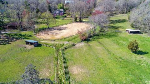 612 Mock Rd, High Point, NC 27265 photo 5