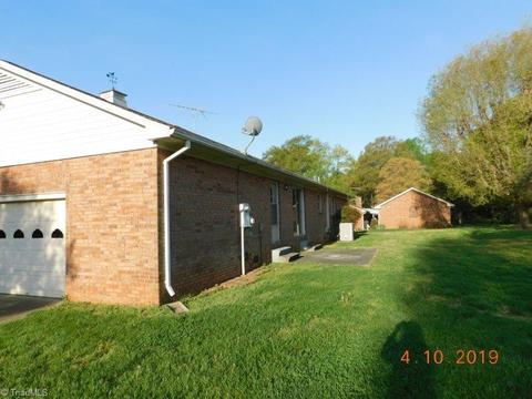 104 Trinity Dr, Elon, NC 27244 photo 5