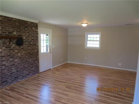 236 Logan Ct, King, NC 27021 photo 15