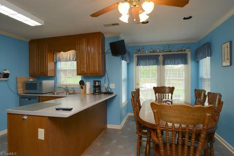 3115 Timberwolf Ave, High Point, NC 27265 photo 17