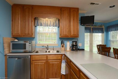 3115 Timberwolf Ave, High Point, NC 27265 photo 12
