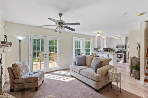 1117 Tangle Ln, High Point, NC 27265 photo 8