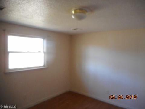 1503 Graves Ave, High Point, NC 27260 photo 10