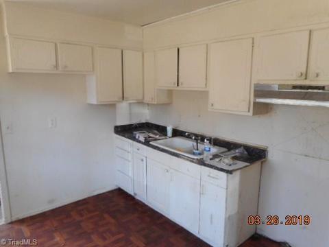 1503 Graves Ave, High Point, NC 27260 photo 5