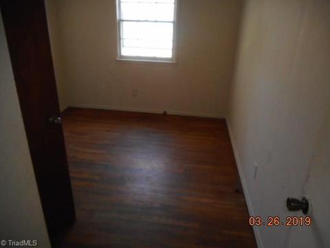 1503 Graves Ave, High Point, NC 27260 photo 7