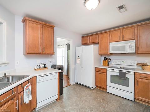 2541 Covington Loop, Graham, NC 27253 photo 8