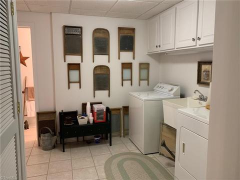 310 Doe Run, Purlear, NC 28665 photo 13
