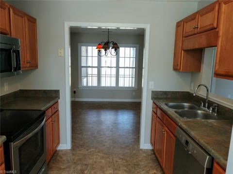 874 Eli Moore Ct, High Point, NC 27265 photo 6