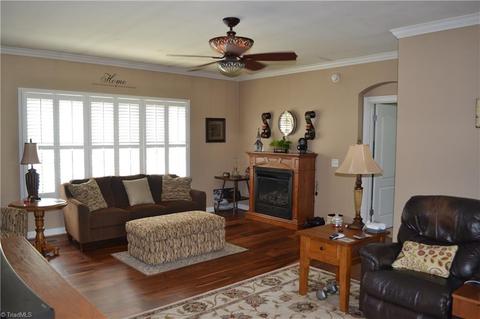 1200 Ridge Rd, Pine Hall, NC 27042 photo 13