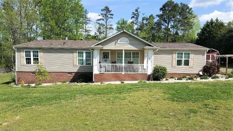 274 Sandy Ln, Advance, NC 27006 photo 1