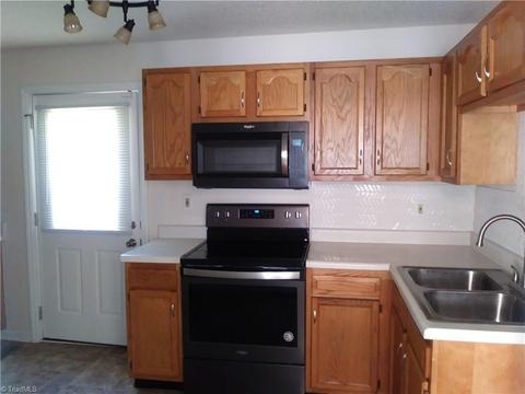 211 Windley St, High Point, NC 27260 photo 12
