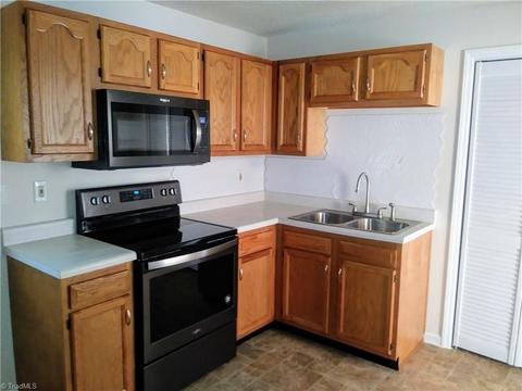 211 Windley St, High Point, NC 27260 photo 14