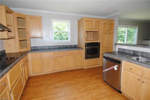 1141 Robert C Kellam Rd, Pinnacle, NC 27043 photo 13