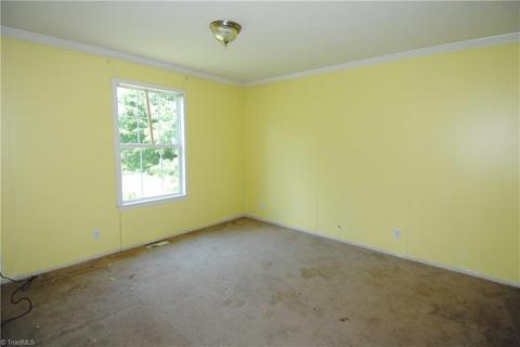 1141 Robert C Kellam Rd, Pinnacle, NC 27043 photo 19